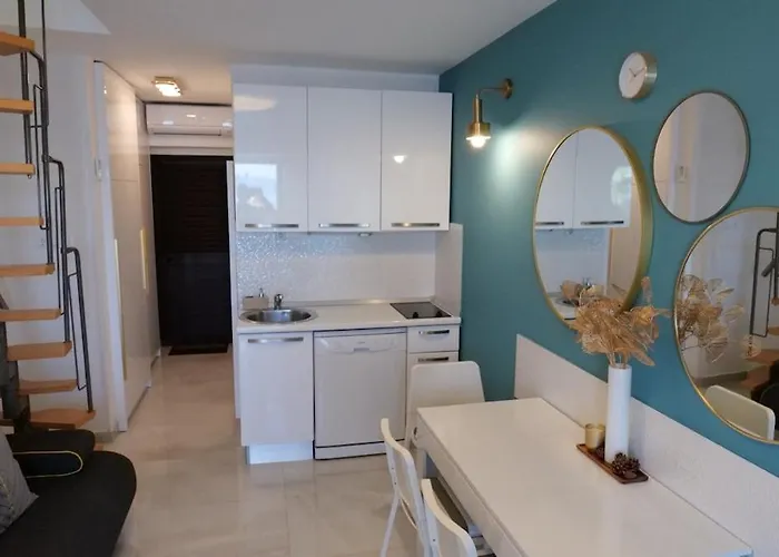 Location! & Center 4 Appartement *