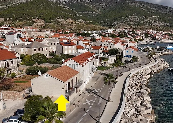 Apartment Location! & Center 4 Bol