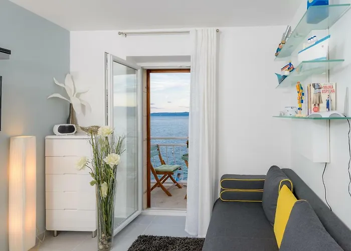 Apartman Location! & Center 4