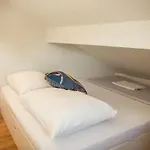Apartment Location! & Center 4