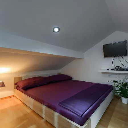 Appartamento Location! & Center 4 *