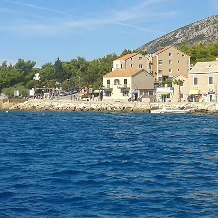 Location! & Center 4 Apartman *